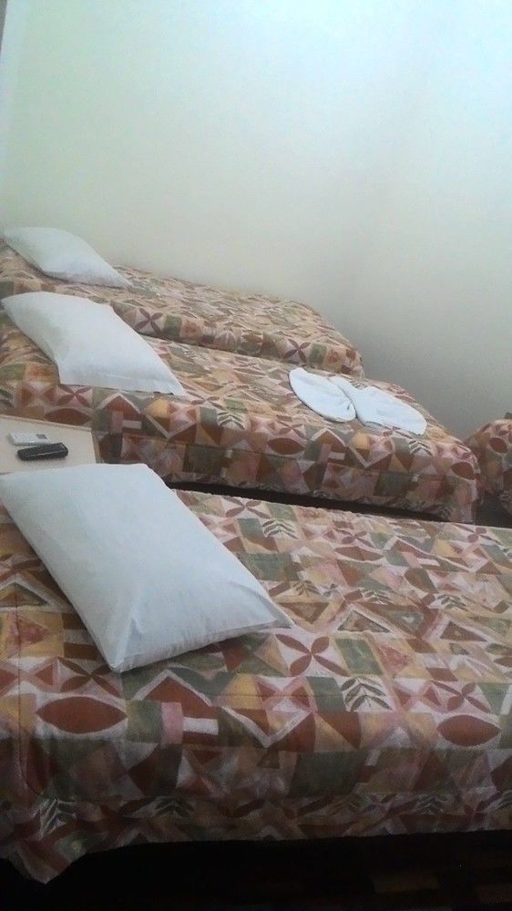 Oyo Hotel Farol Жуасаба Экстерьер фото